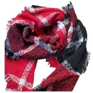 Express Maxi Plaid Holiday Scarf